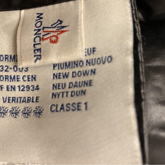 Moncler hooded Brady jacket size 2 - Picture 4 of 17